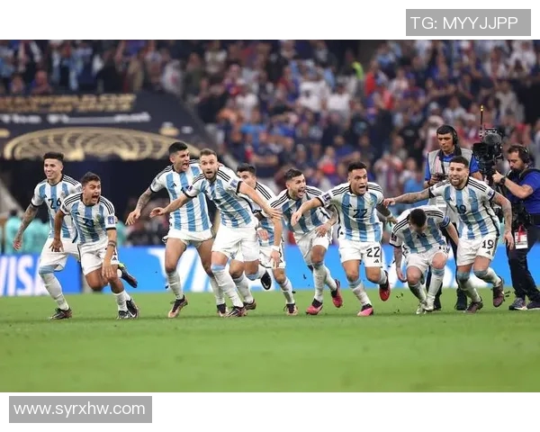 足球明星高清海报视频集锦展现球场魅力与激情瞬间